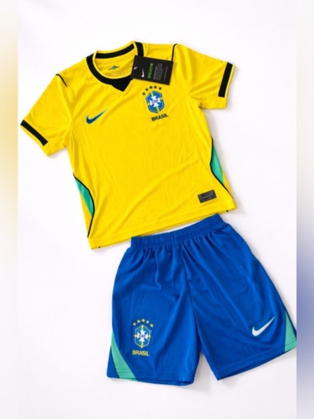 New 2026 Brazil World Cup Home Kit - Kids Size Kit Brasil Copa do Mundo Infanti